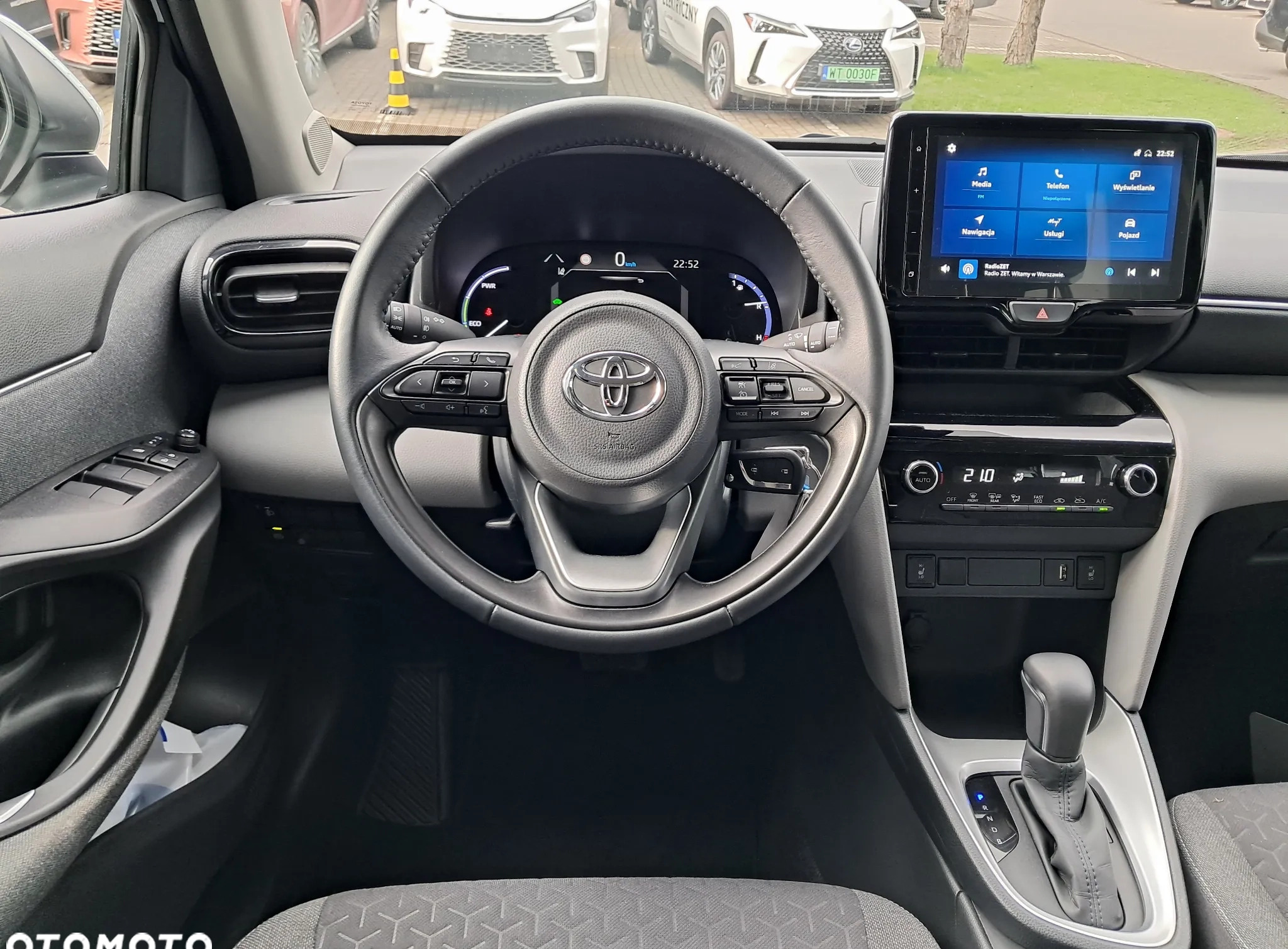 Toyota Yaris Cross cena 102900 przebieg: 59500, rok produkcji 2022 z Chęciny małe 22